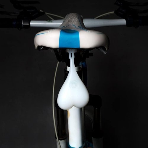 LED Bike Bicycle Rear Tail Light Balls Silicone Seat Back Egg Night Cycling Lamp for Cycling Warning Light Bicycle Accessories (Colourful)