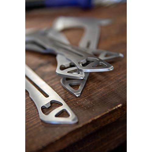 Smith & Wesson Bullseye Throwing Products with Full Tang Stainless Steel Design and Protective Nylon Sheaths for Recreation and Competition