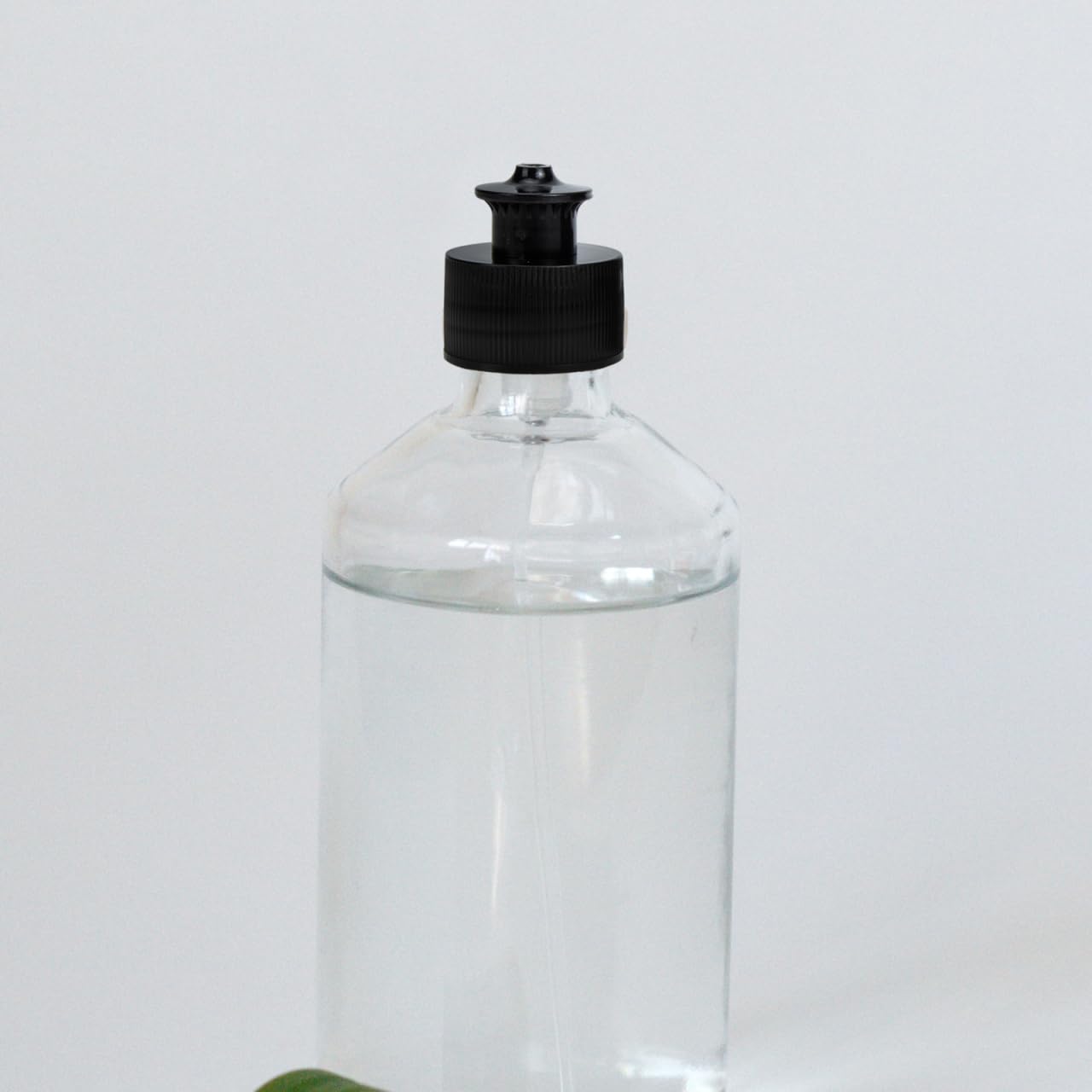 Amosfun 20pcs Push Pull Caps for 28 mm Plastic Water Bottles - Sports Water Bottle Lid Replacements Leak-Proof and Easy to Use Black
