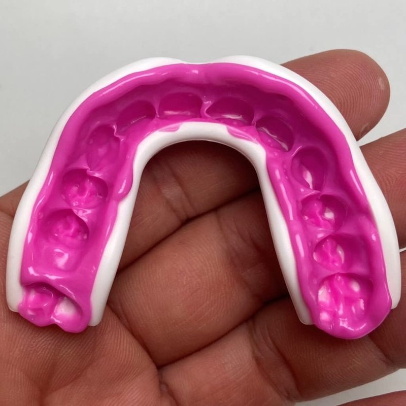 Oral Mart White/Pink Youth Mouth Guard for Kids - Youth Mouthguard for Karate, Flag Football, Martial Arts, Taekwondo, Boxing, Football, Rugby, BJJ, Muay Thai, Soccer, Hockey