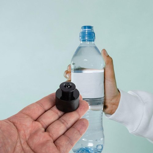 Upkoch 10pcs Bottle Caps Hand Drawn Mineral Seal Mineral Water Bottle Tops Push and Pull Round Kettle Dish Replacement Cover Plastic Bottle Caps Leakproof Waterbottles