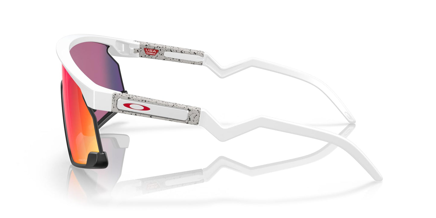Oakley OO9280 BXTR Polarized Rectangular Sunglasses, Matte White/Prizm Road, 39 mm