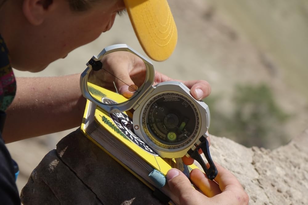 Brunton Standard Transit (0–360°) – Professional Survey & Navigation Tool