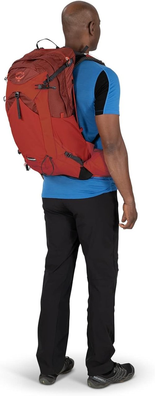 Osprey Manta 24L Men's Hiking Backpack with Hydraulics Reservoir, Black