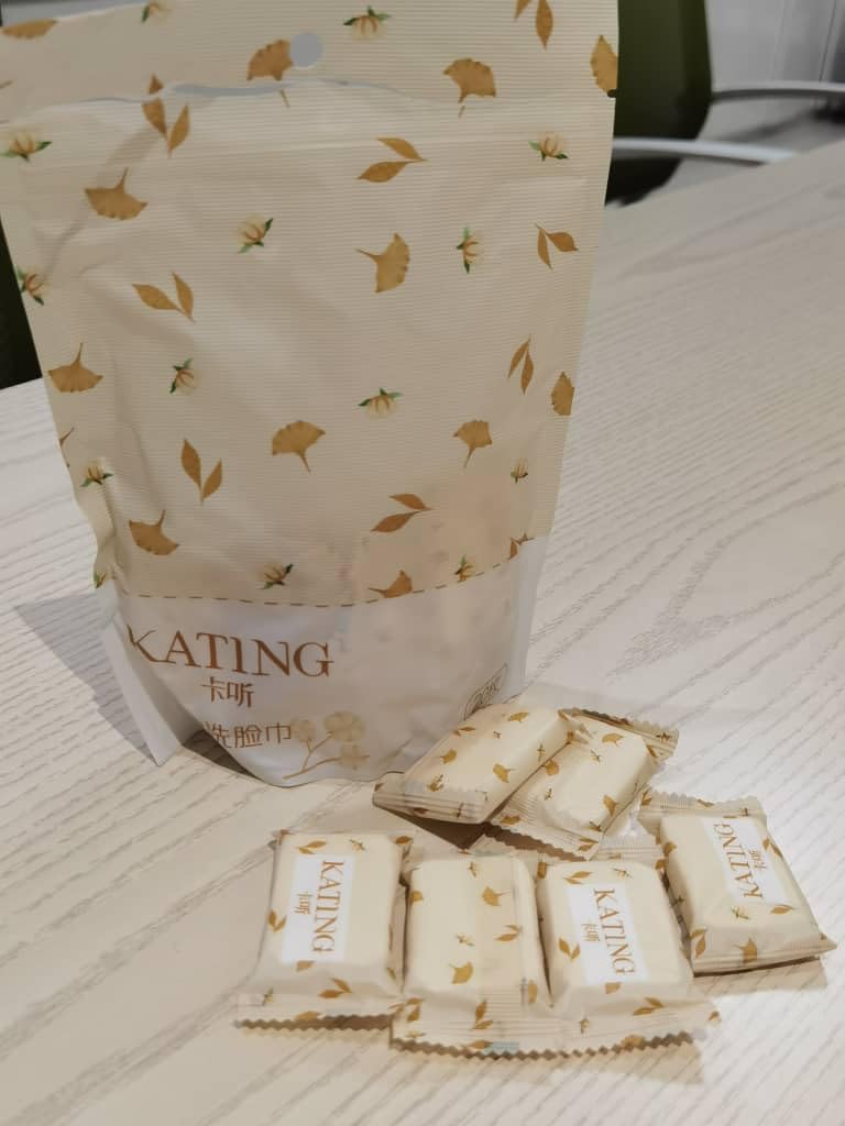 Kating Compressed Magical Towels - Portable Candy-Wrapped Wipes, 100% Biodegradable & Skin-Friendly, Perfect for Travel, Baby Care, Camping, and Everyday Use - (20 Pcs) 1 Pack.