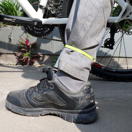 Fonder Mols (Upgraded Version) Bicycle Safety Metal Pants Clips/Pant Leg band, 1 Pair