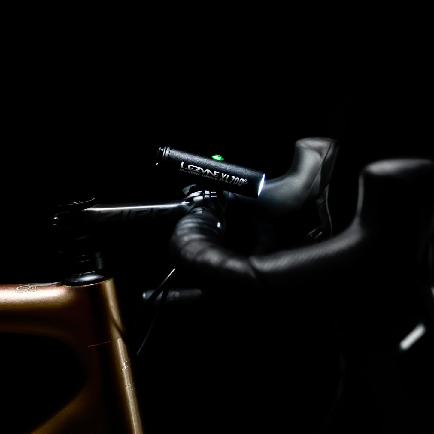 LEZYNE Classic Drive XL 700+ Bicycle USB-C Rechargeable IPX7 White LED Front Light w/Multiple Solid & Flash Modes | Integrated Versatile Strap Mount Compatible with Handlebars, 700 Lumens, Satin Black
