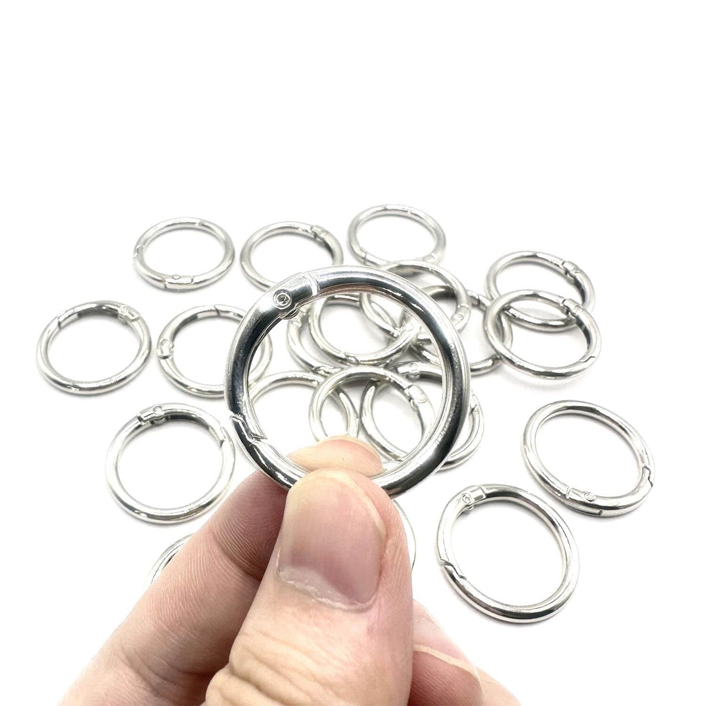20 Pack 1 Inch Carabiner Clip, Spring O Rings Metal Alloy Purse Clip, Round Keyring Buckle Clips, Small Keychain Hook Clip for Key Bag(Silver)