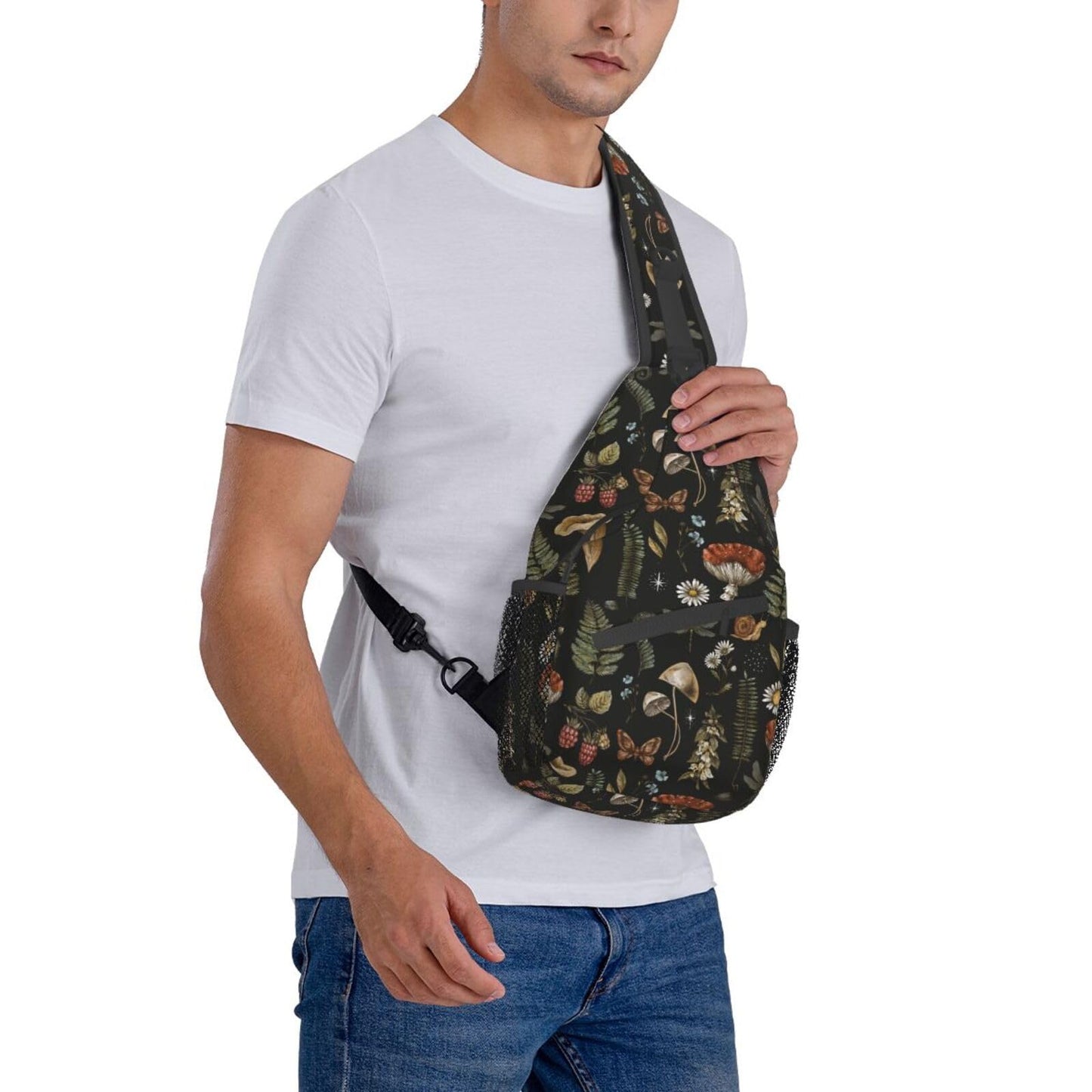 VOOHDDY Vintage Mushroom Witchcraft Magic Plant Sling Bag For Women Men Travel Hiking Backpack Crossbody Shoulder Chest Bags Casual Daypack Sport