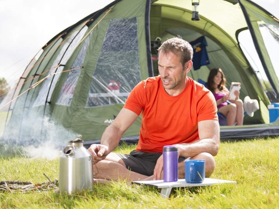 Kelly Kettle® Ultimate 'Scout' Kit VALUE DEAL | 41oz Steel Camp Kettle, Cook Set, Hobo Stove, Cups, Plates, Base Support | Use Sticks to Boil & Cook Fast | Camping, Fishing, Picnics, Emergencies