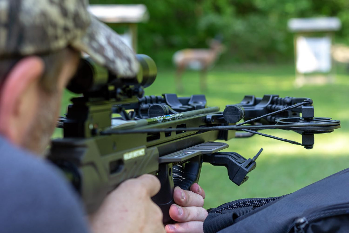 Killer Instinct Rapid 420 Crossbow - 420 FPS High-Speed Hunting Crossbow with 4×32 Scope, Rope Cocker, Arrows, Quiver & Rail Lube - Compact & Powerful Kit