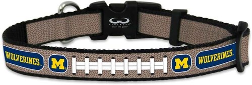 GameWear NCAA Michigan Wolverines Reflective Football Collar