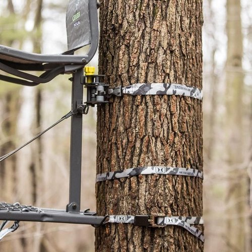 Hawk Cruzr Convenient Easy to Setup Safe Durable Hunting Tree Stand Ratchet Strap Bracket, Black