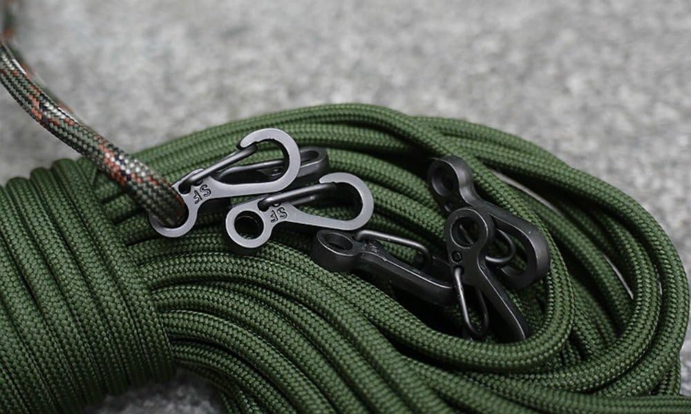 10PCS/LOT Mini SF Spring Backpack Clasps Metal Snap Carabiners EDC Keychain Camping Bottle Paracord Hooks