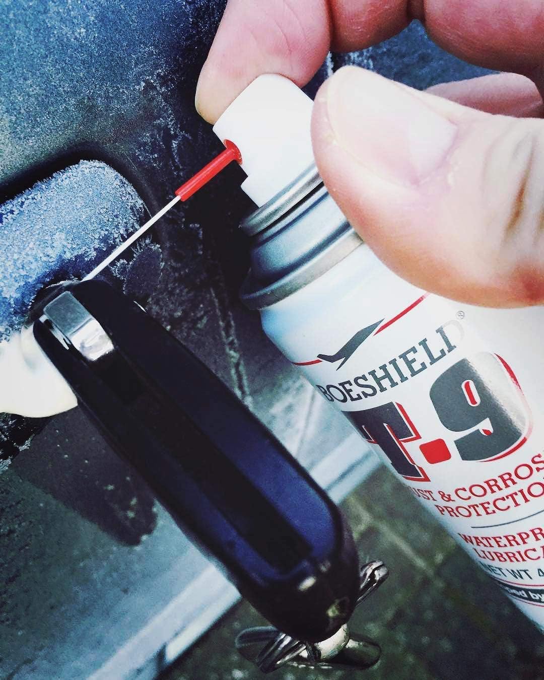 Boeshield T-9 Waterproof Lubricant