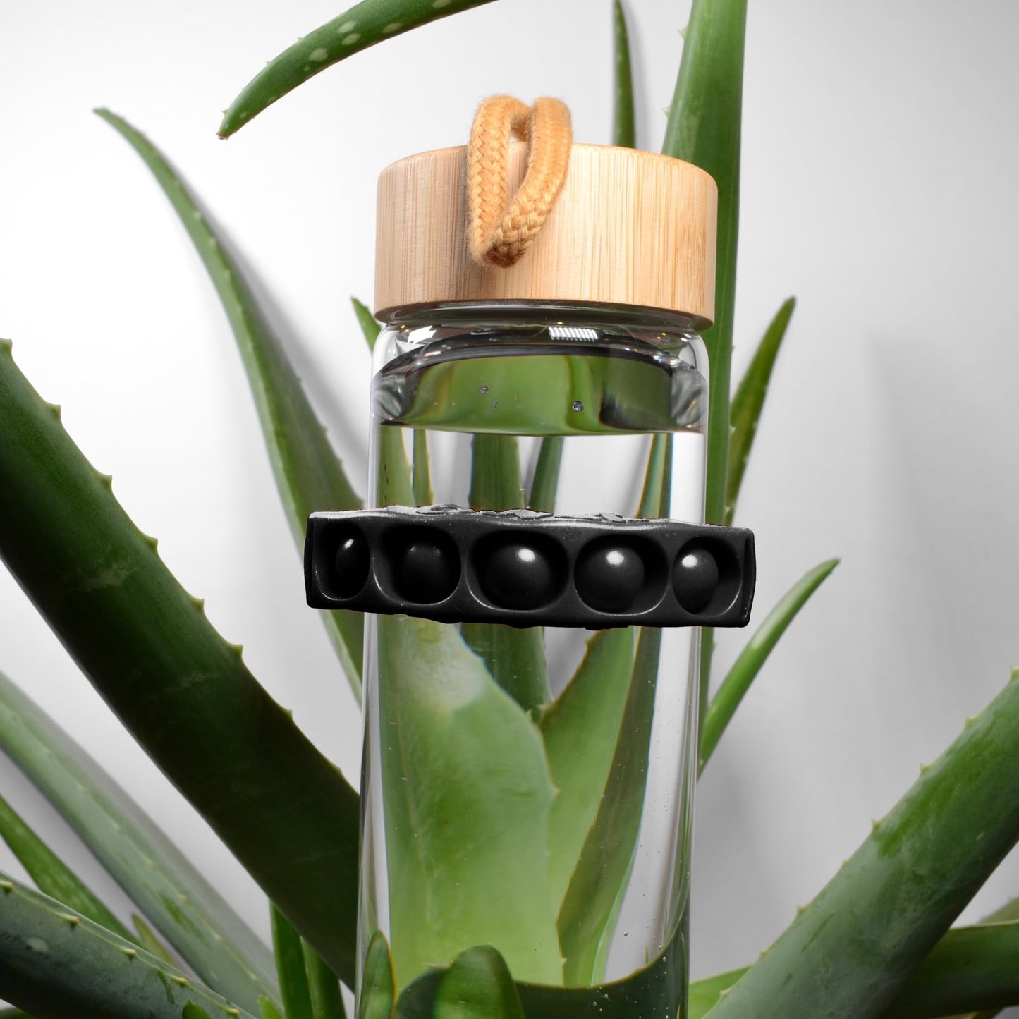 GWaT - Hydration Tracker for Water Bottles, Helps You Drink More (Midnight)