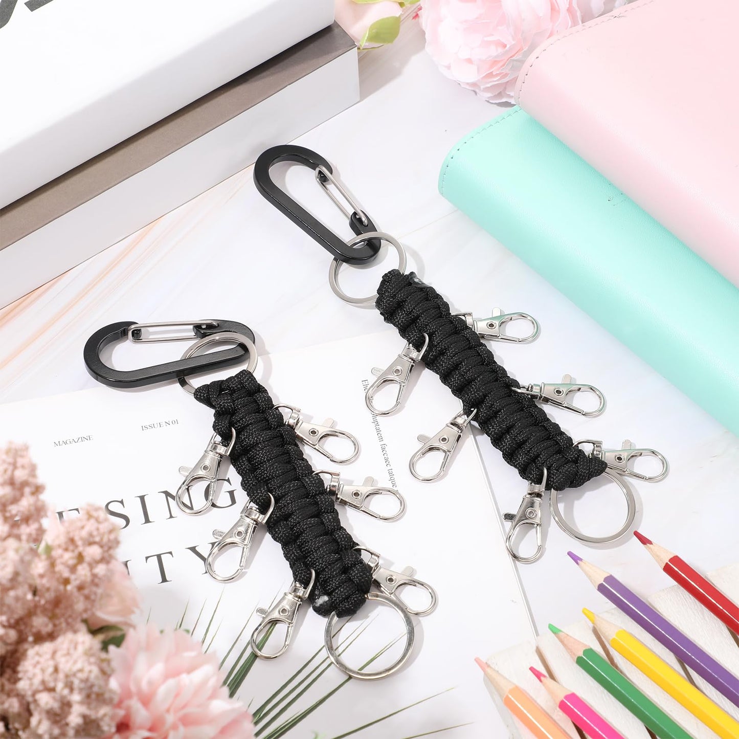 Berlune 10 Pcs Cheer Bow Holder for Backpack Paracord Keychain Cheer Bow Keychain for High School Cheerleading Teen Girls (Black)
