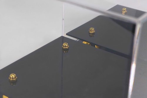 Katai - Set of 2 Crystal Clear Hat Display Cases - UV Resistant Acrylic Cap Holder Stand, Perfect for Baseball, Football or Snapback Caps - Complete with Microfibre Cloth