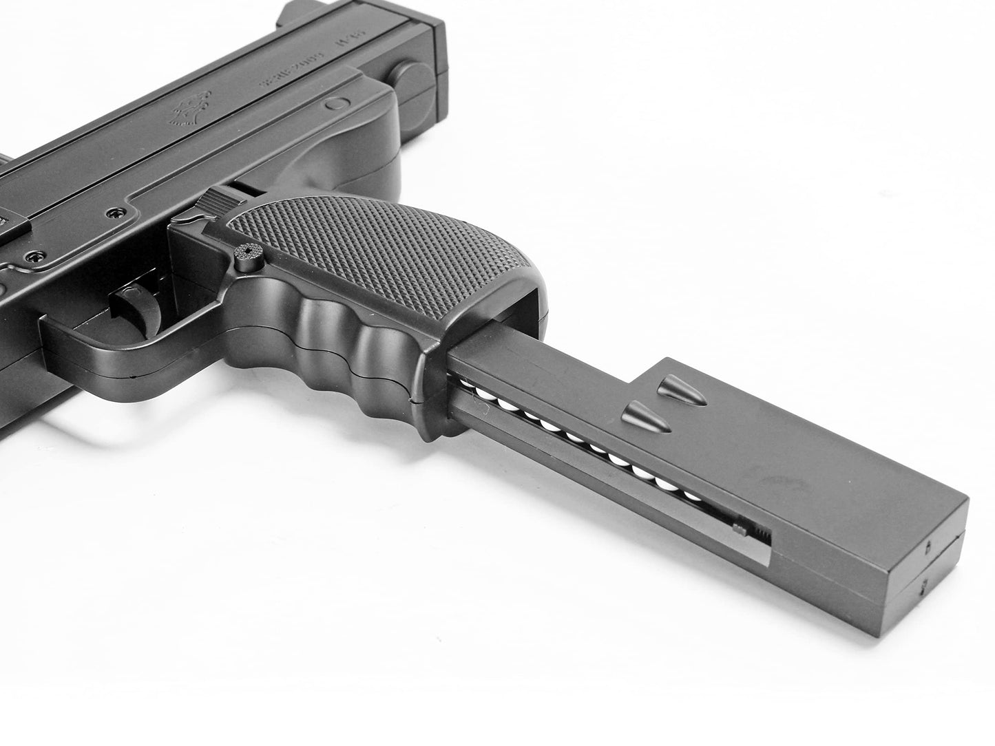 BBTac Airsoft SMG Spring Gun Loaded 250 Fps and 18 Rd Clip Airsoft Submachine Gun