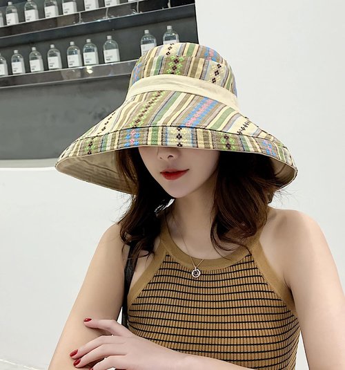 HUAMULAN Women Wide Brim Sun Hats Summer Bohemian Beach Fishing Hat UV Protection for Hiking Garden Travel Lawn Work Chin Strap