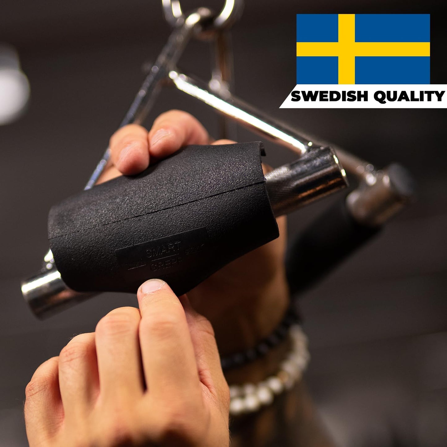 Smartgrepp Weight Lifting Grips, Non slip Dumbbell/Barbell Hand Gym Grips, Easy to Use, Washable Swedish Design, Alternative to Weightlifting tape, Gloves for Men&Women, Grip Power Pads, Straps, Chalk