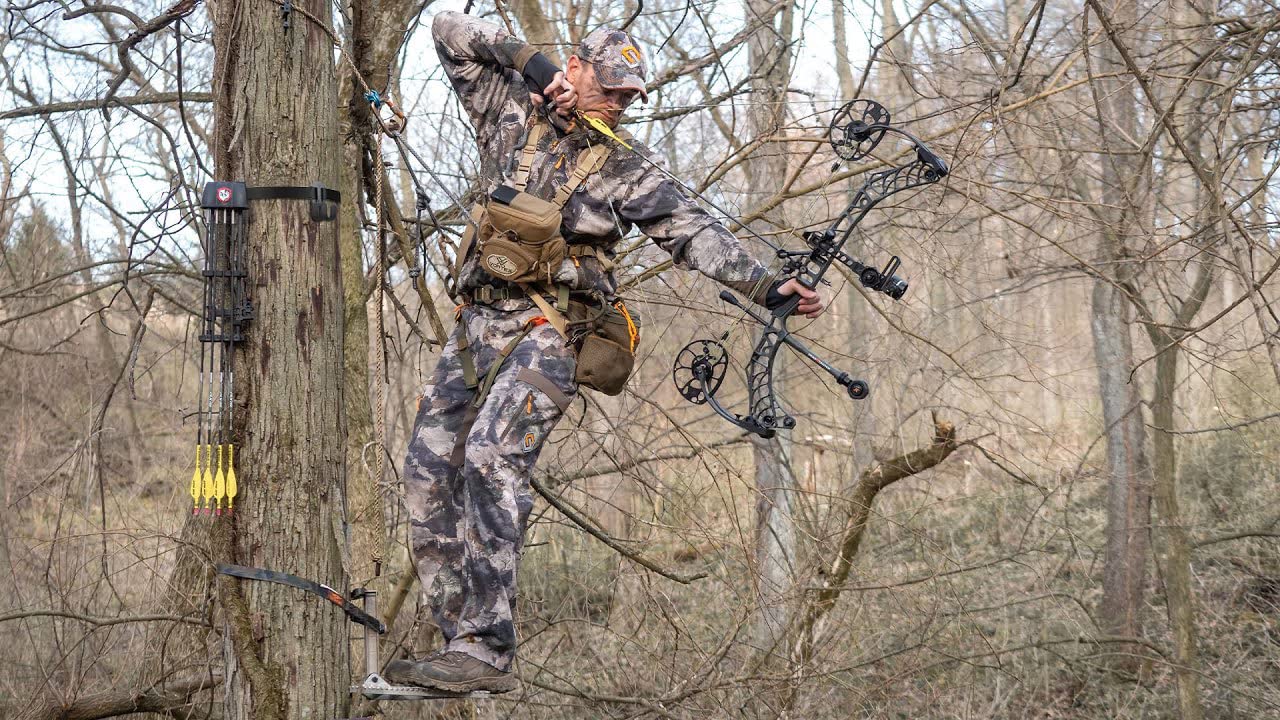 skiguard Treestand Strap Gear Hangers: Hunting Gear Multi-Hook Accessory Holder for Bow Hanger, Quiver, Binoculars, Tree Saddle, Tree Stand Accessories for Hunting, Bow Hangers for Tree Stand