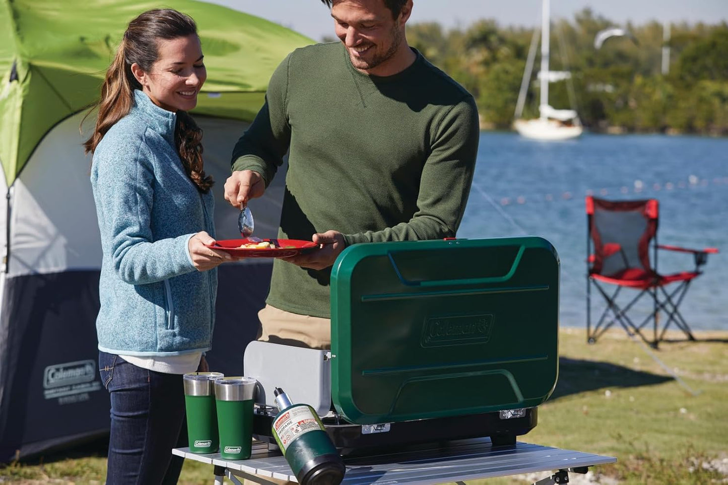 Coleman Classic 3-Burner Propane Camping Stove with InstaStart Ignition, Portable Cooktop with 3 Adjustable Burners & 28,000 BTUs of Power for Camping, Tailgating, Grilling, Hunting & More