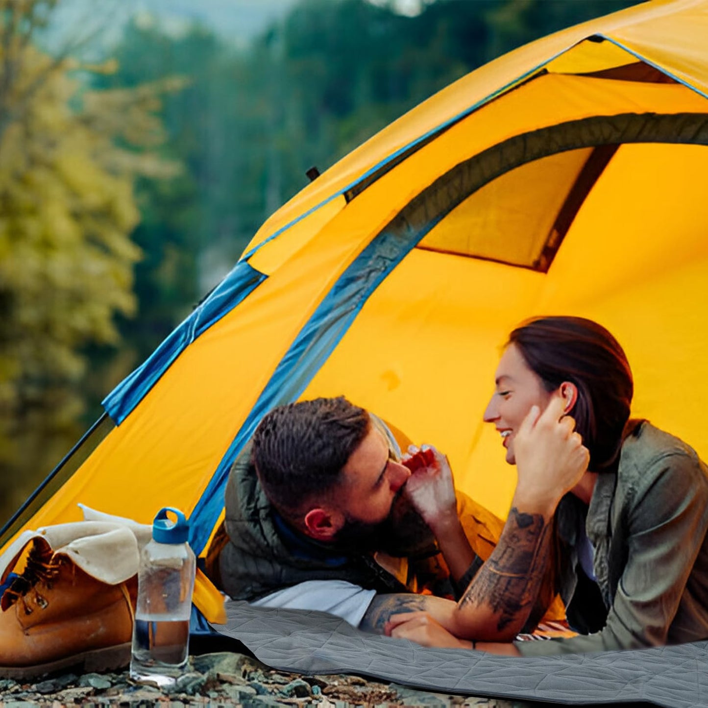 KawaGebo Kamp Outdoor Waterproof Blanket, Foldable Fleece Stadium Blanket for Outdoor Sports Event, Camping, Concerts, Car, Pet, Picnics - Windproof, Wearable, Machine Washable 80" x 58"