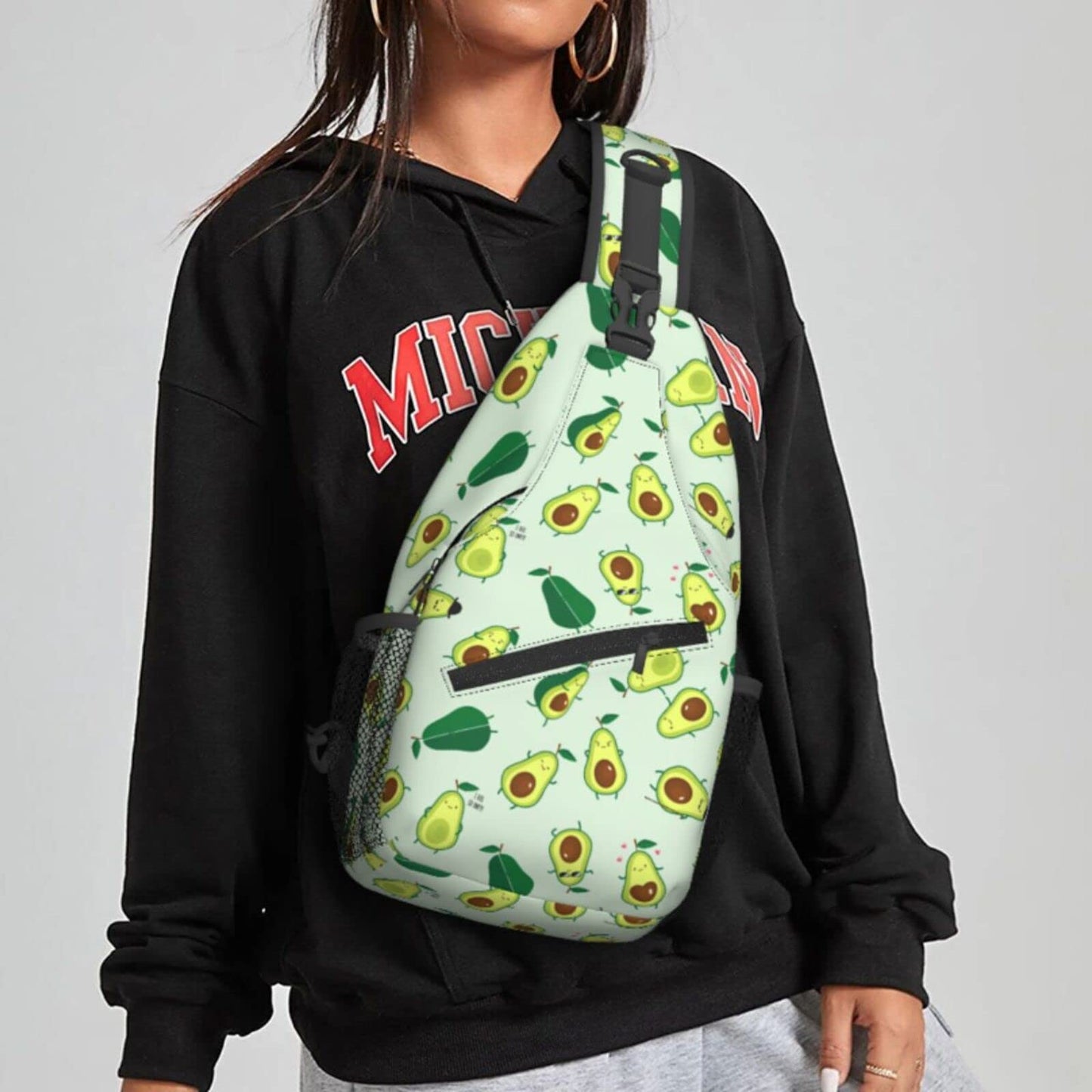 NiuKom Avocados Sling Bag for Women Crossbody Shoulder Bag Casual Daypack Backpacks Men Chest Bag Gym Cycling Travel Hiking