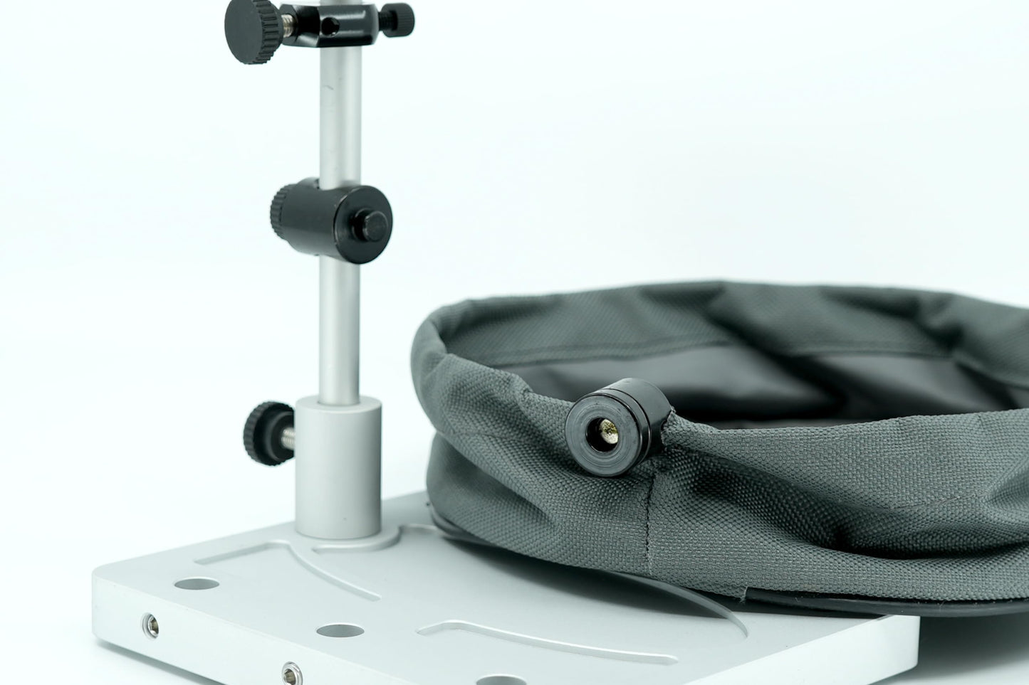 Kingfisher Fly Fishing Magnetic Garbage Trim Bag for Fly Tying Vise