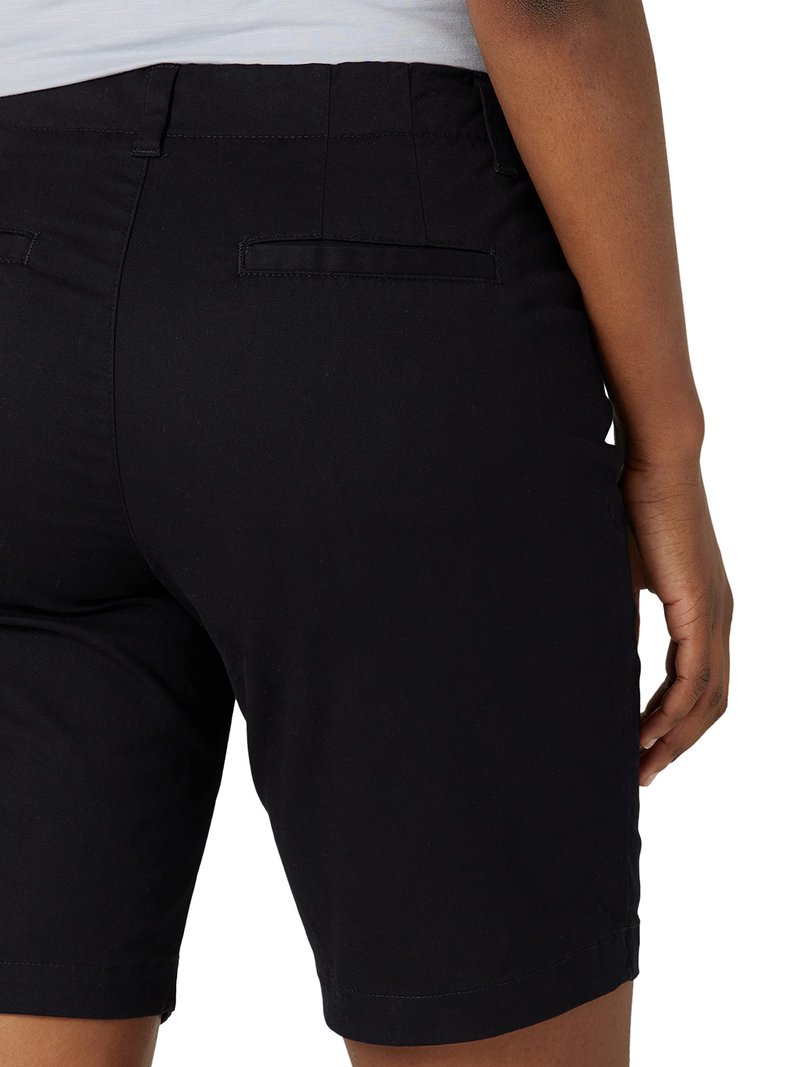 Lee Women's Legendary 9" Chino Bermuda Short Jet Black 16