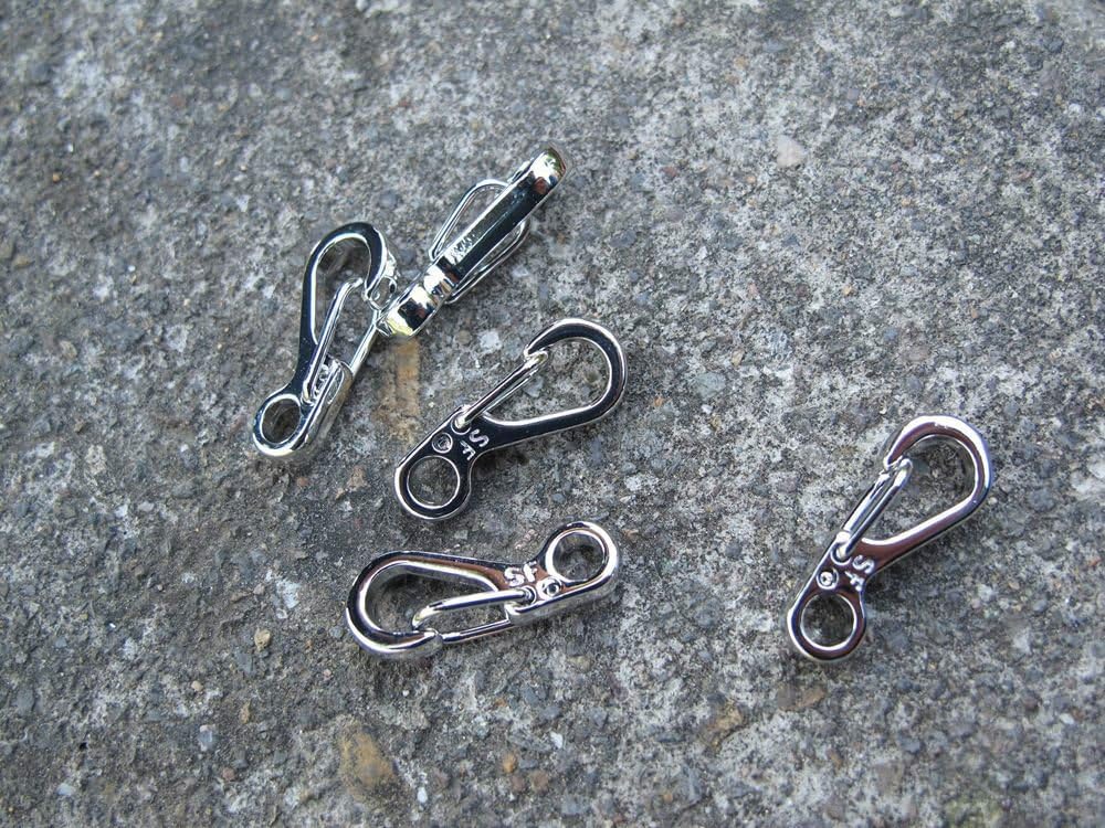 10PCS/LOT Mini SF Spring Backpack Clasps Metal Snap Carabiners EDC Keychain Camping Bottle Paracord Hooks
