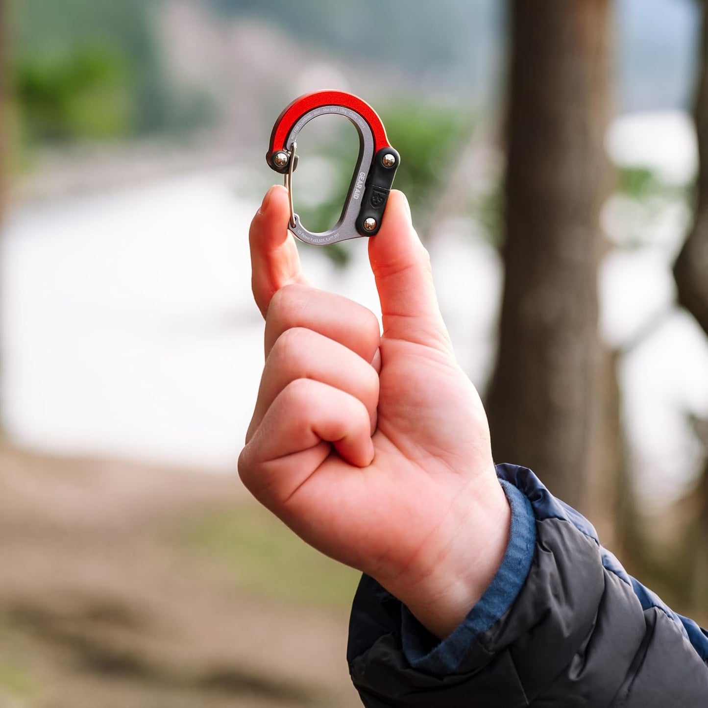 GEAR AID HEROCLIP (Mini) Carabiner Gear Clip and Hook, for Hanging Bags, Purses, Lanterns, Strollers, Tools, Helmets, Water Bottles, and More