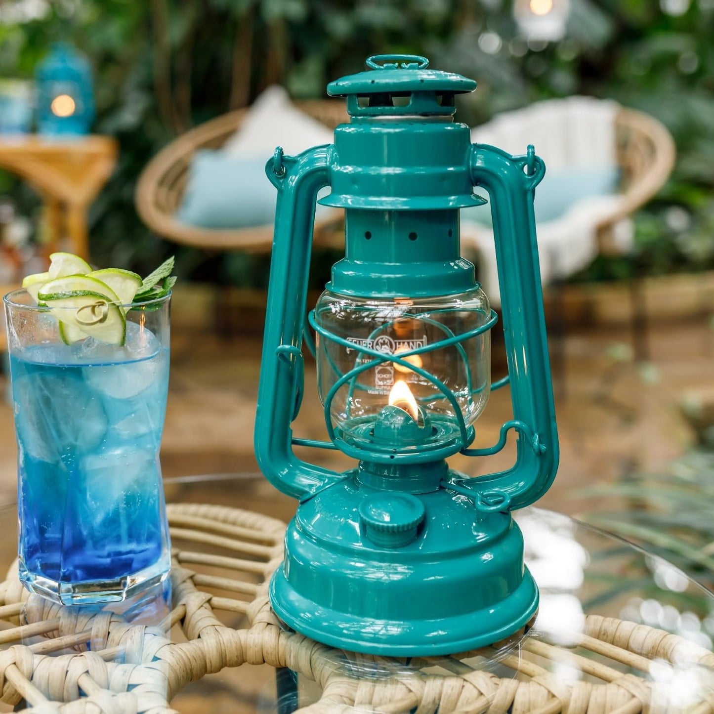 Outdoor Kerosene Fuel Lantern, German Made Weather Resistant Baby Special 276 Galvanized Hurricane Lamp for Camping or Patio, 10 Inches, Bronze