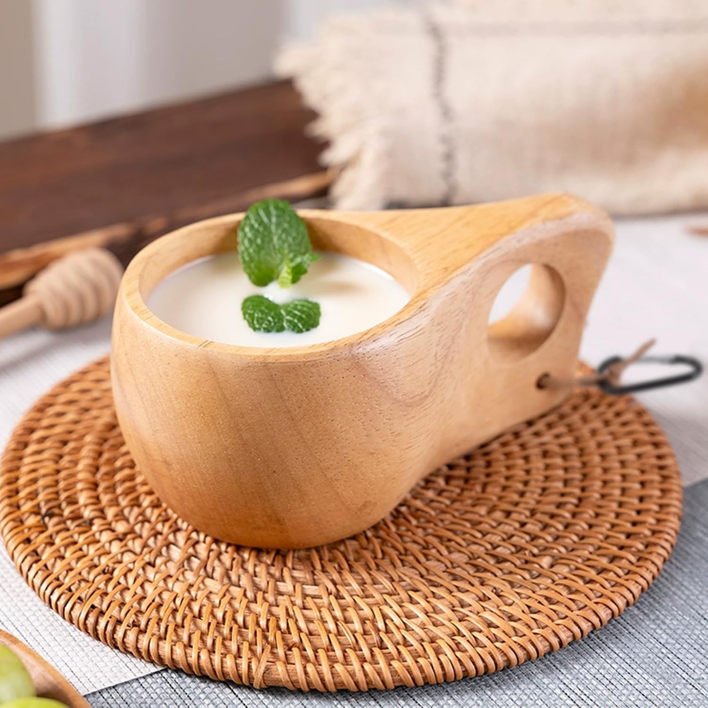 200ml Handmade Finnish Kuksa Wooden Cup - Nordic Style Portable Mug for Coffee, Tea, Camping & Hiking, Natural Rubber Wood, Lightweight & Durable (5.9×3.15×2.76in / 15×8×7cm)