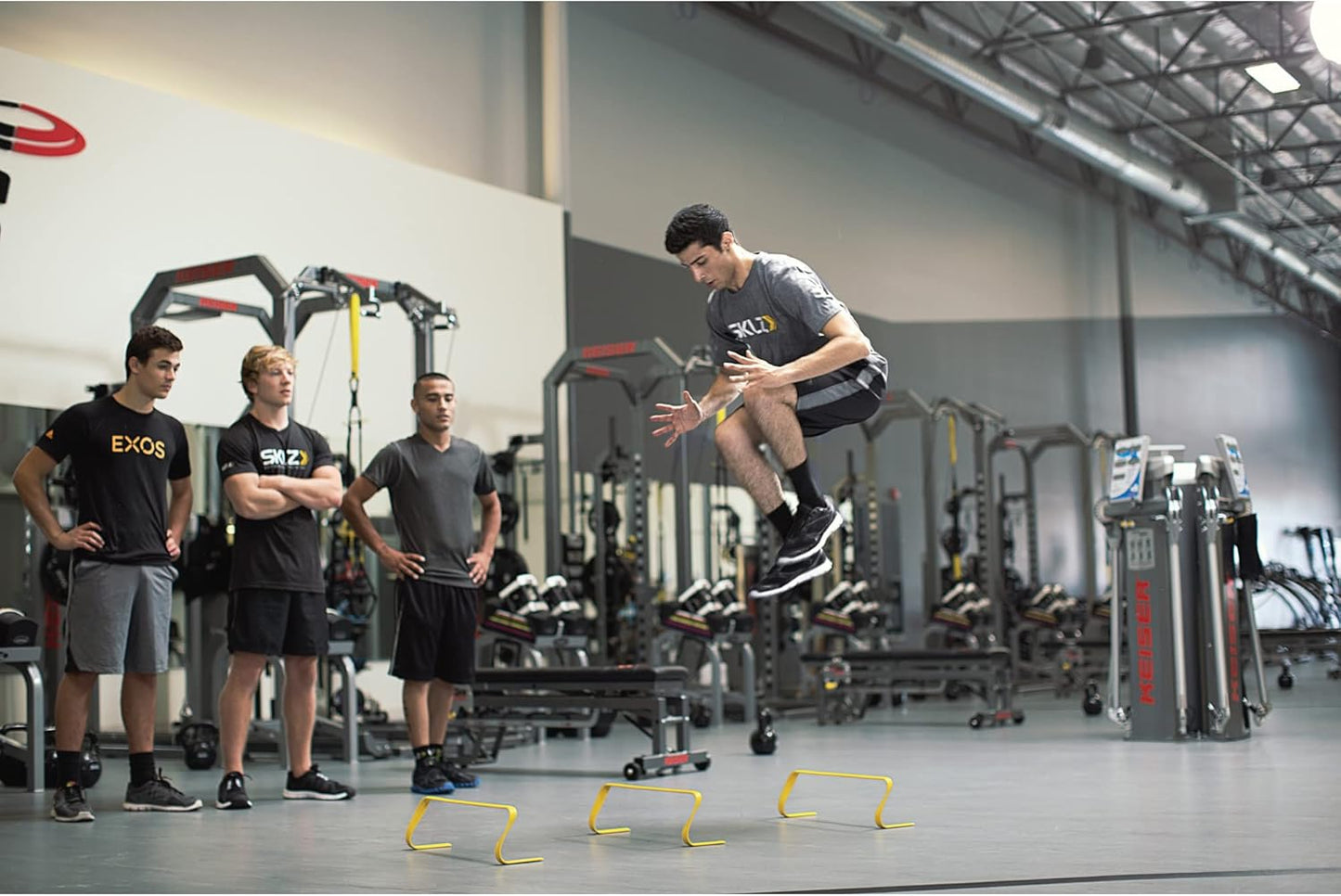 SKLZ 6X Ultra Durable Agility Hurdles - for Athletes of All Skill Levels,6pk of 6-in Tall Hurdles,Bright Yellow Color,Made of Durable, Composite Materials,Easy to Set up & Transport,Comes w/Carry Bag