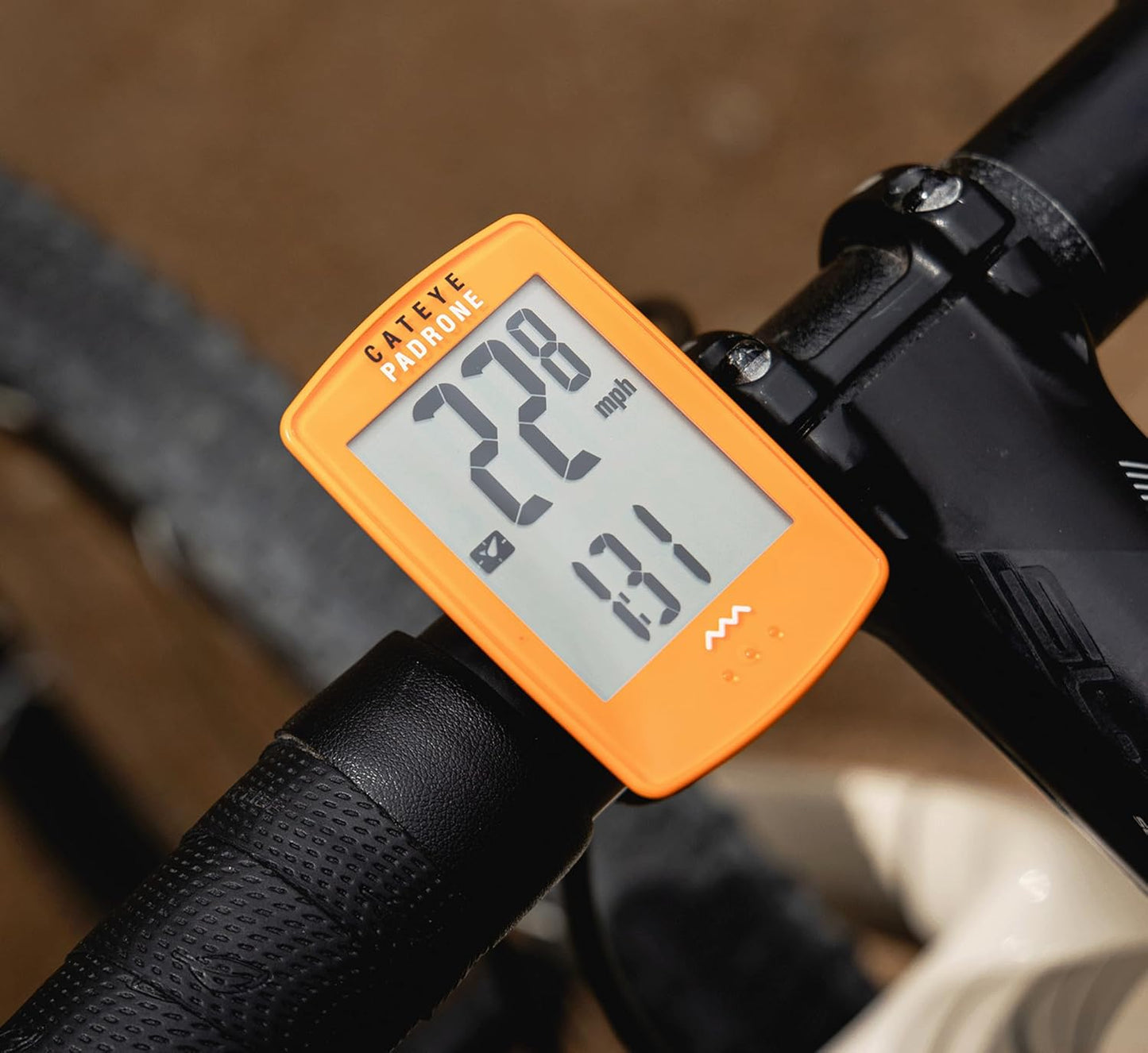CATEYE Padrone Wireless Bike Computer – Oversized Display Cyclocomputer, Wireless Speedometer & Odometer, FlexTight™ Mount, Auto Start/Stop, Programmable Odometer
