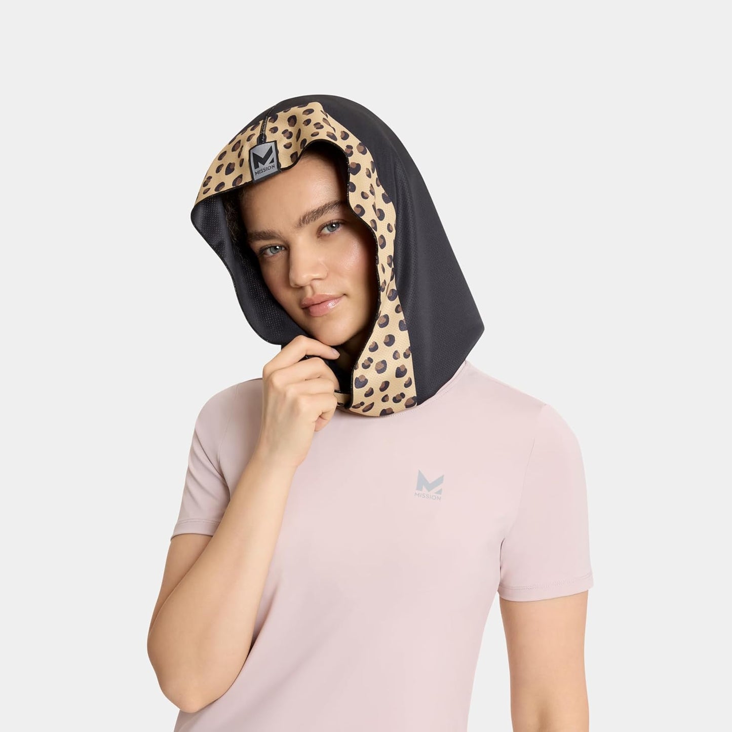 MISSION Cooling Hoodie Towel- Hood Towel, Evaporative Cool Technology, Cools Instantly When Wet, UPF 50 Sun Protection, Contours Your Head to Stay in Place, Great for Sports, Fitness, Gym