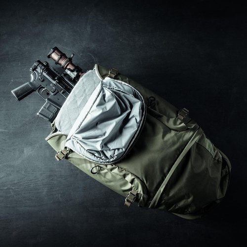 Eberlestock Fade Adapt Pack - EDC Backpack with Expandable Scabbard - Quick Disconnect Weapon Retention Strap - 2,545 C.I. - Olive