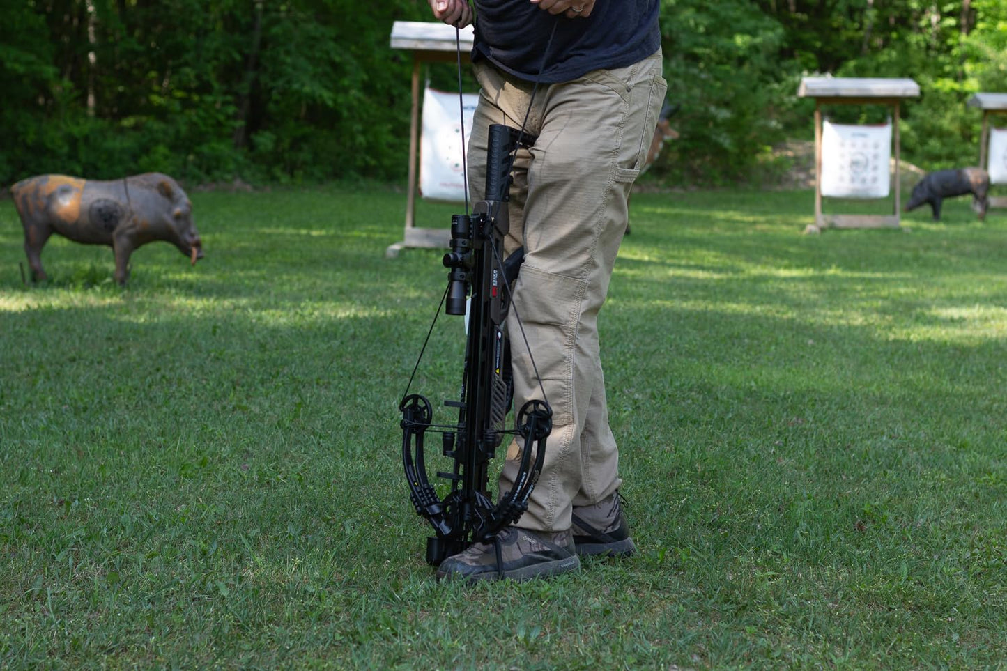 Killer Instinct Rapid 420 Crossbow - 420 FPS High-Speed Hunting Crossbow with 4×32 Scope, Rope Cocker, Arrows, Quiver & Rail Lube - Compact & Powerful Kit