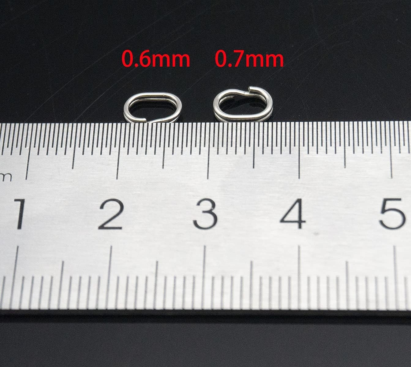 100Pcs Fishing Split Rings Stainless Steel Fishing Oval Split Rings Swivel Snap Carp Fishing Tackle Chain Connector Heavy Duty Split Rings Size Wire Diameter Terminal Tackle and Accessories 0.7mm