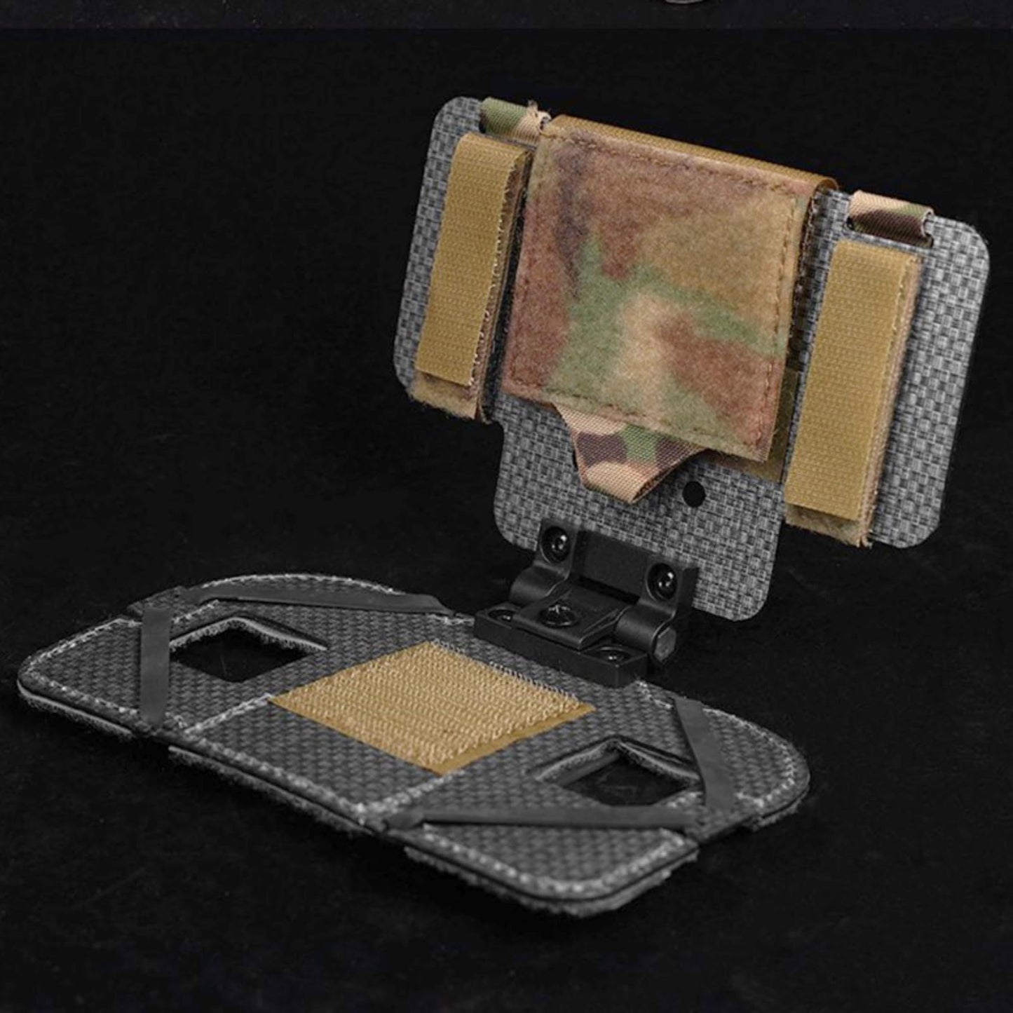 Let Me Be Airsoft Plate Carrier Molle Phone Carrier Outdoor Lightweight Navigation Board,Wide Angle Foldable Phone Holder Chest Rig Hovering Mount Tactical Vest Accessory (Camouflage)