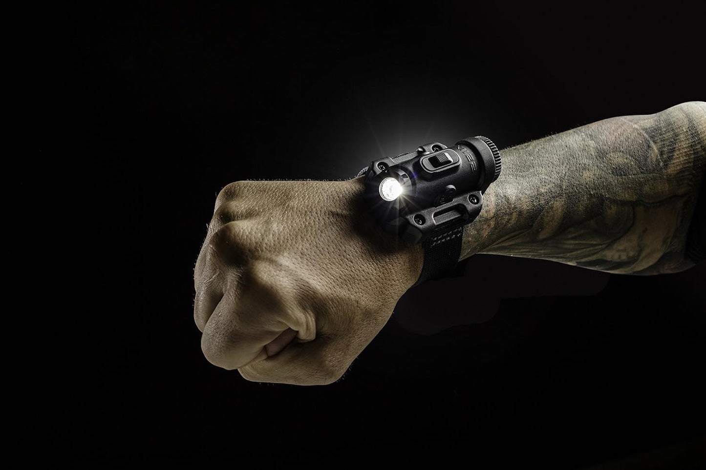 SureFire 2211 WristLight Series