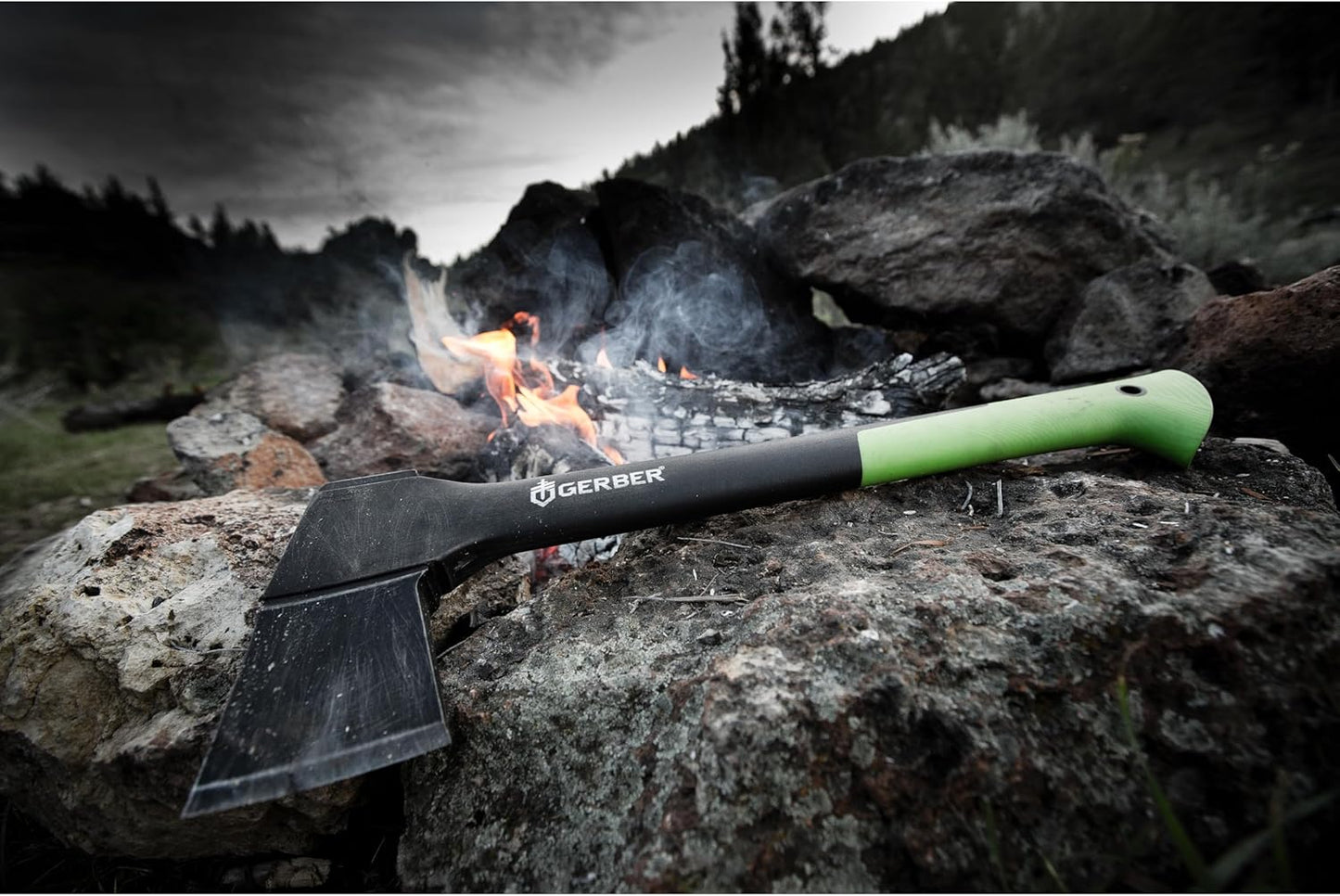 Gerber Gear Freescape Hatchet, Forged Steel Blade Axe with Sheath for Survival, Bushcraft and Camping Gear, Lightweight and Durable