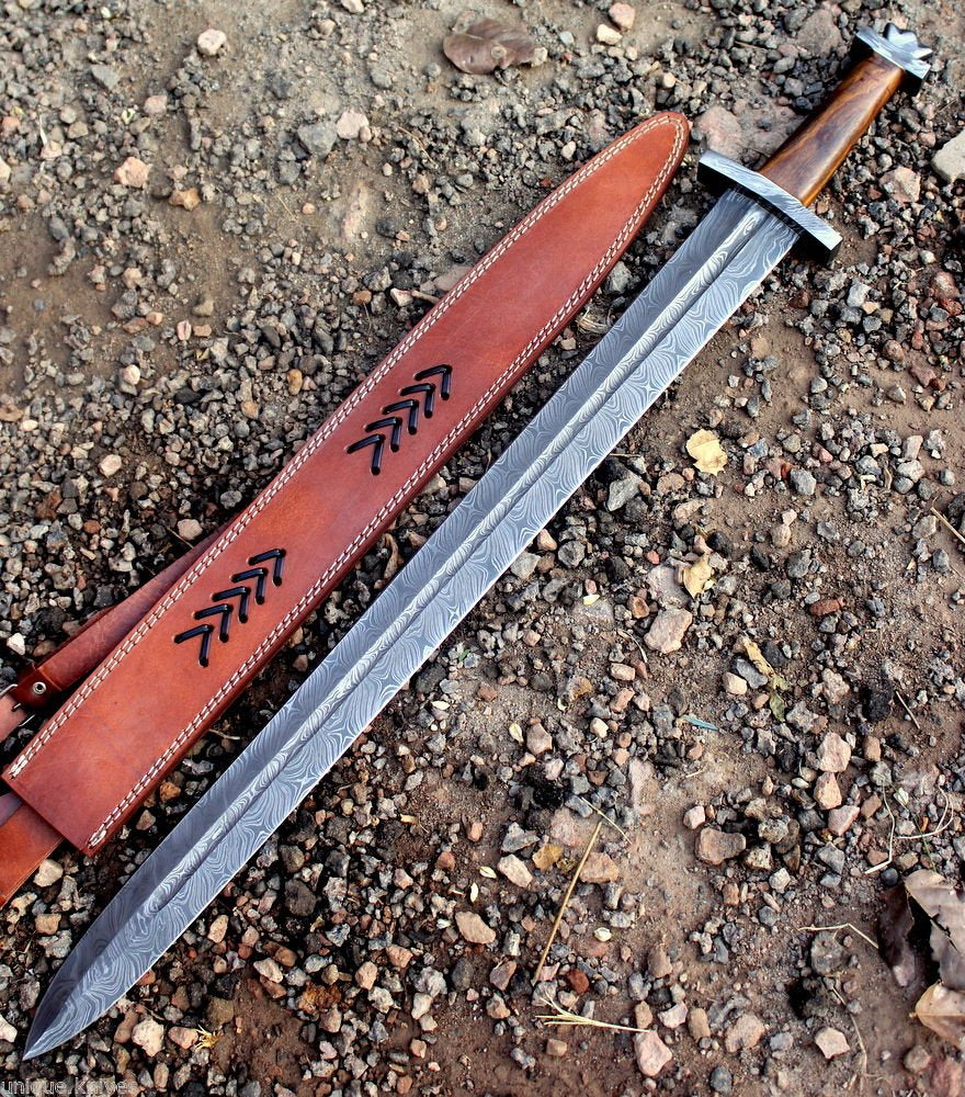 Wilson Roy Custom Damascus Steel Celtic Gladious Sword - 32" Long Dagger for Camping