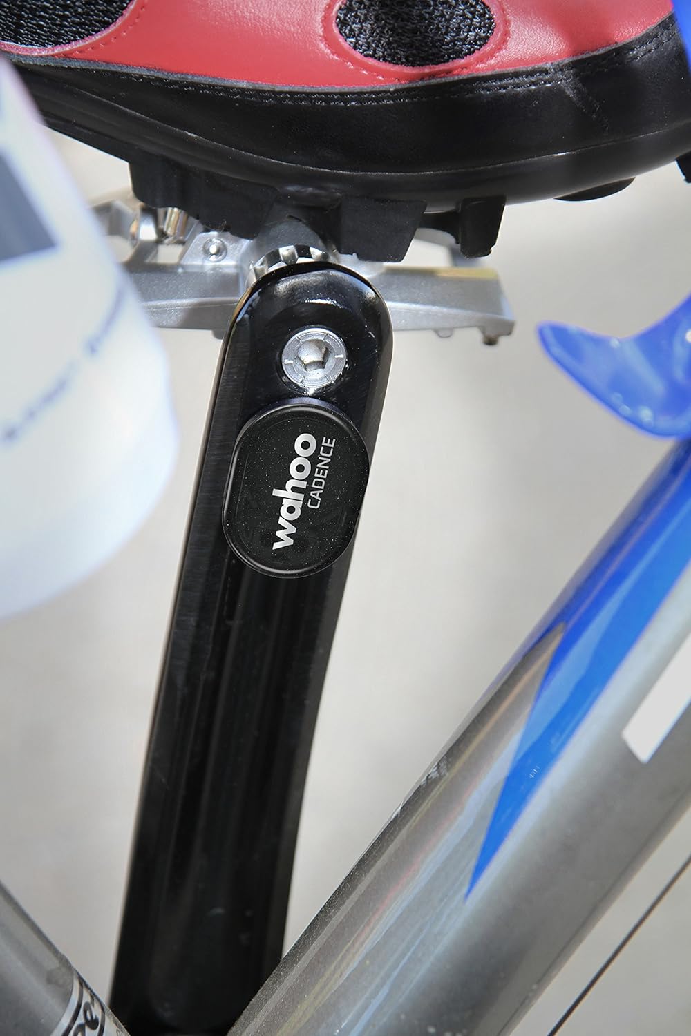 Wahoo RPM Cycling Cadence Sensor for Outdoor, Spin and Stationary Bikes, Blue