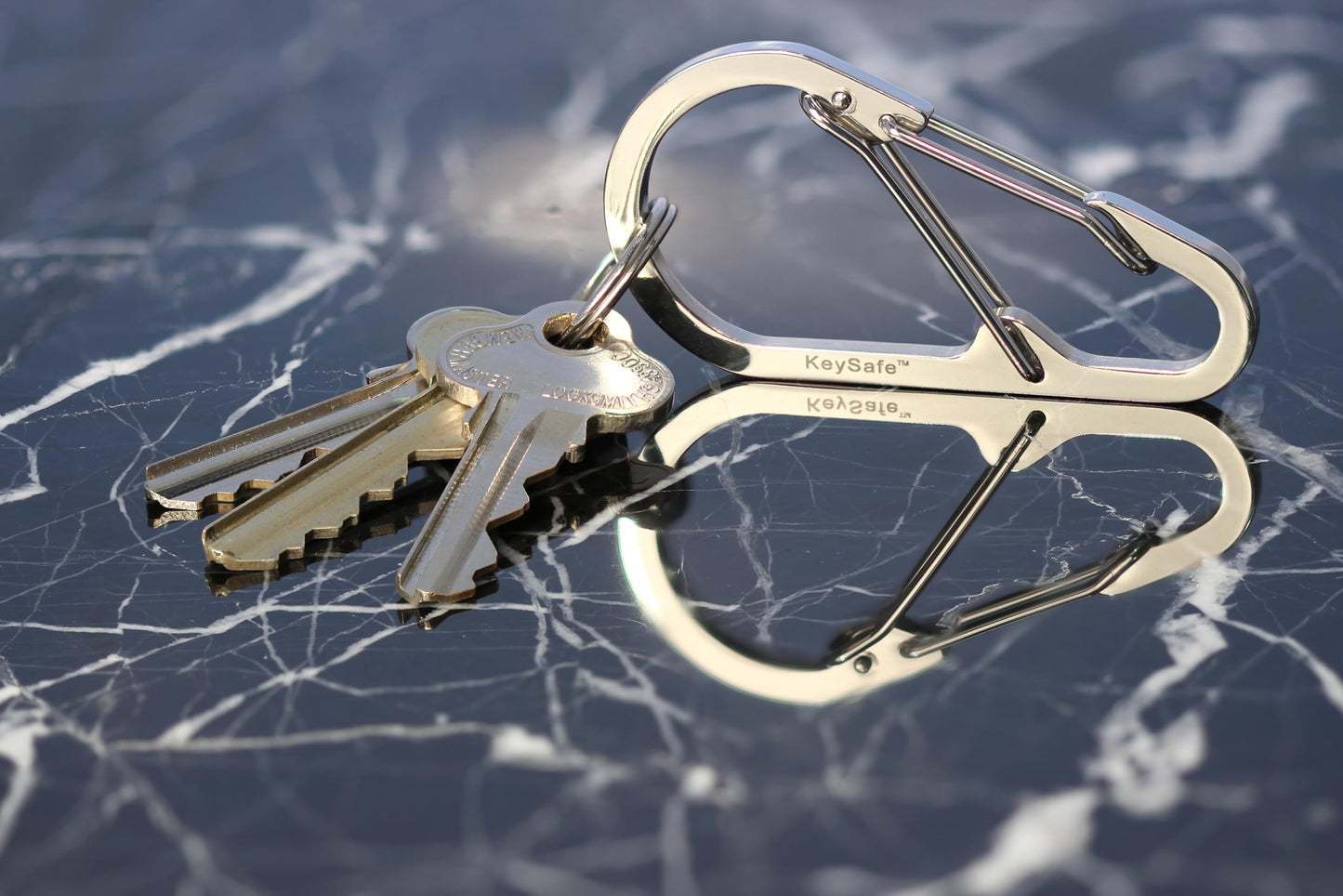 KeySafe Stainless Steel DoubleGate Secure Teardrop Carabiner Keychain Key Ring Polished Steel (KS002-4) (Metallic Black)