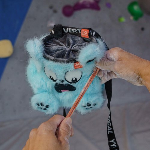 YY Vertical Bear Rock Climbing Chalk Bag, Perfect for Both Adults and Kids, Chalk Bag for Bouldering, Cute chalkbag for Mountain Lovers, Chalk Pouch