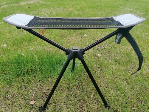 HI SUYI Portable Camping Chair Foot Rest Stool Lightweight Heavy Duty Folding Outdoor Picnic Beach Travel Fishing Backpacking,Durable 600D Oxford Cloth,Sturdy Aluminum Alloy Frame,with Carry Bag