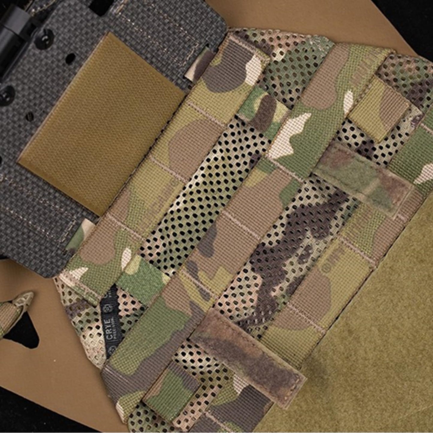 Let Me Be Airsoft Plate Carrier Molle Phone Carrier Outdoor Lightweight Navigation Board,Wide Angle Foldable Phone Holder Chest Rig Hovering Mount Tactical Vest Accessory (Camouflage)